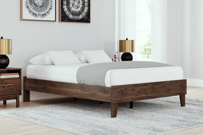 Calverson  Platform Bed