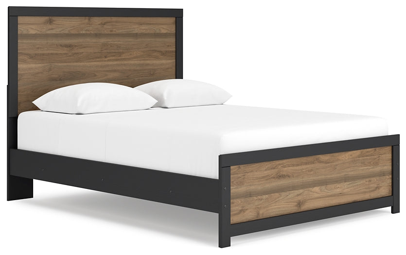 Vertani Queen Panel Bed with Dresser and Nightstand