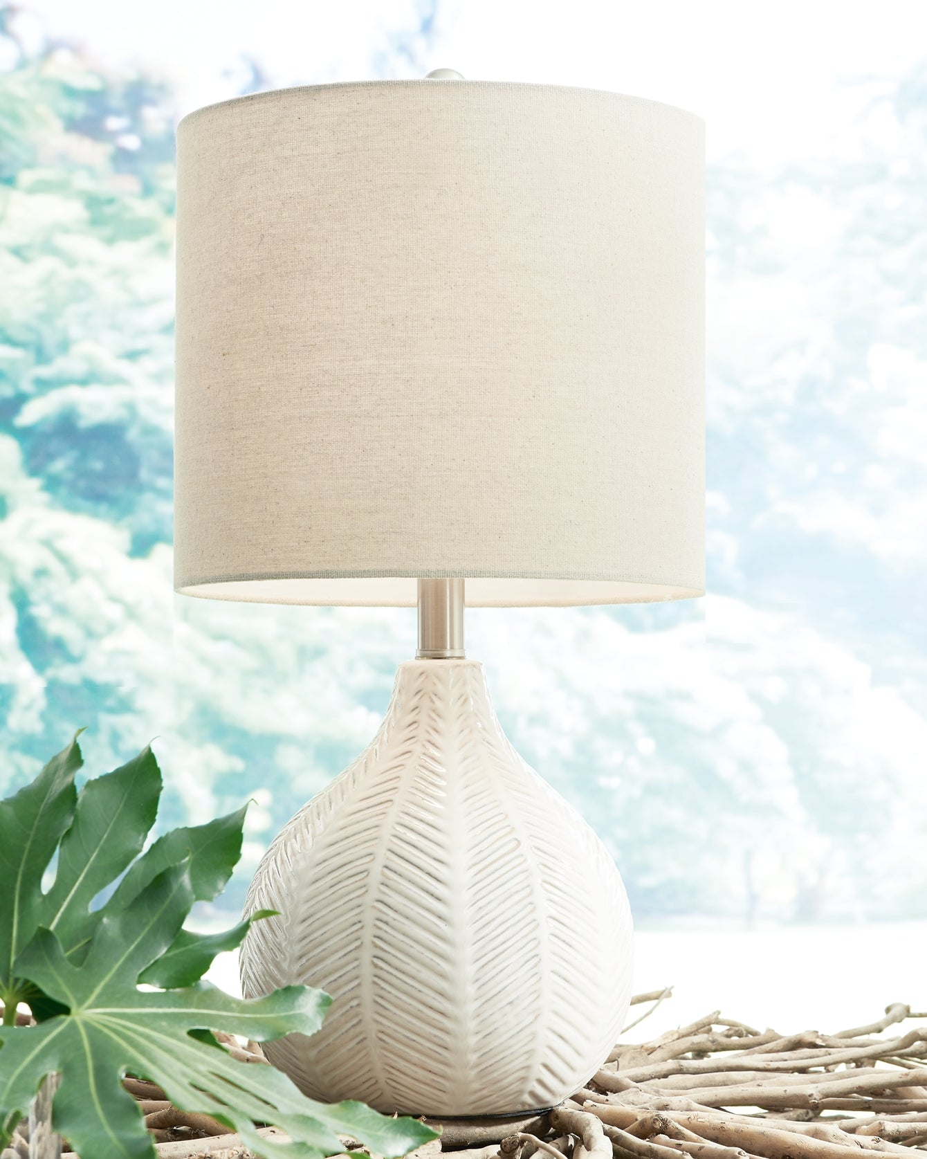 Rainermen Ceramic Table Lamp (1/CN) JB's Furniture  Home Furniture, Home Decor, Furniture Store