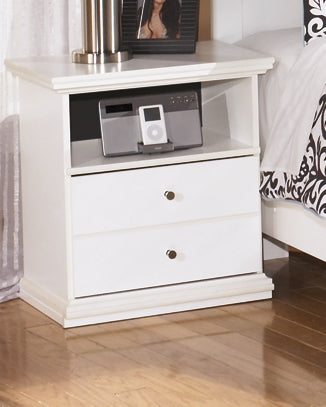 Bostwick Shoals King Panel Bed with Mirrored Dresser JB's Furniture  Home Furniture, Home Decor, Furniture Store